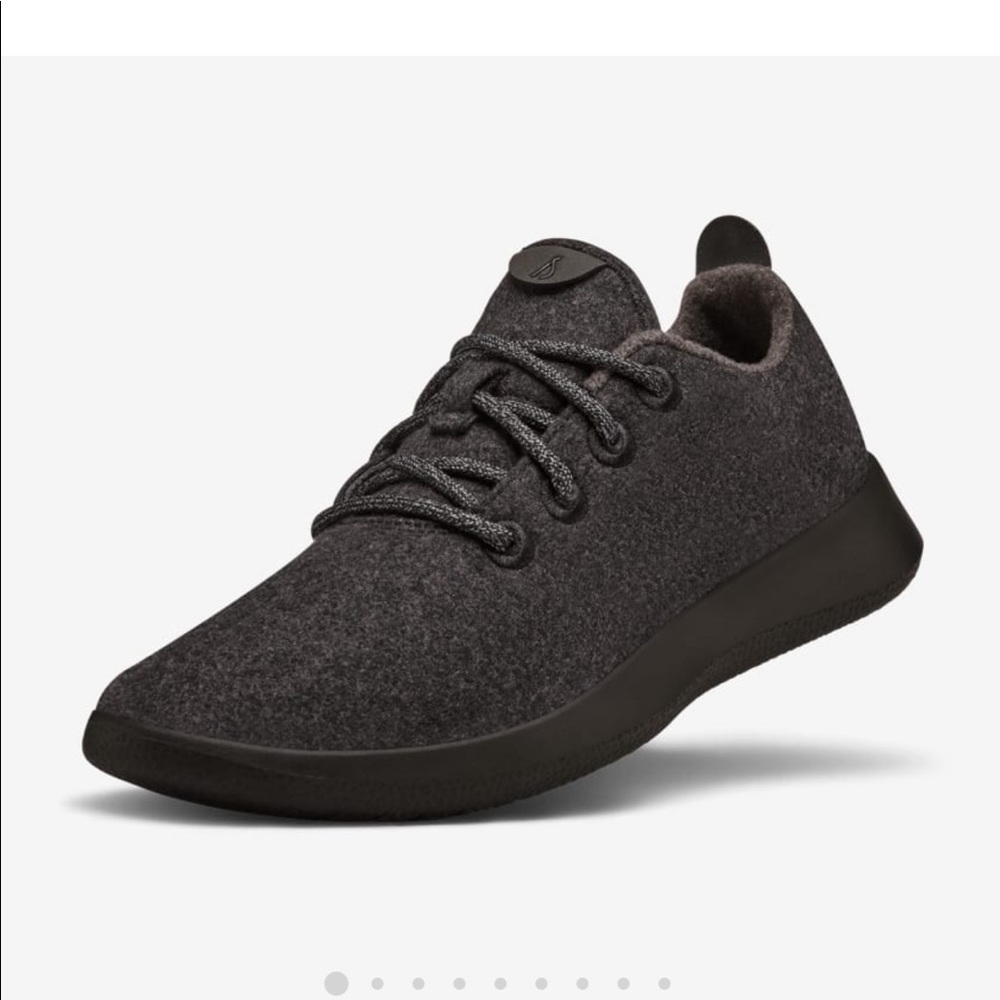 Allbirds Women’s wool runners (black/charcoal)(9)